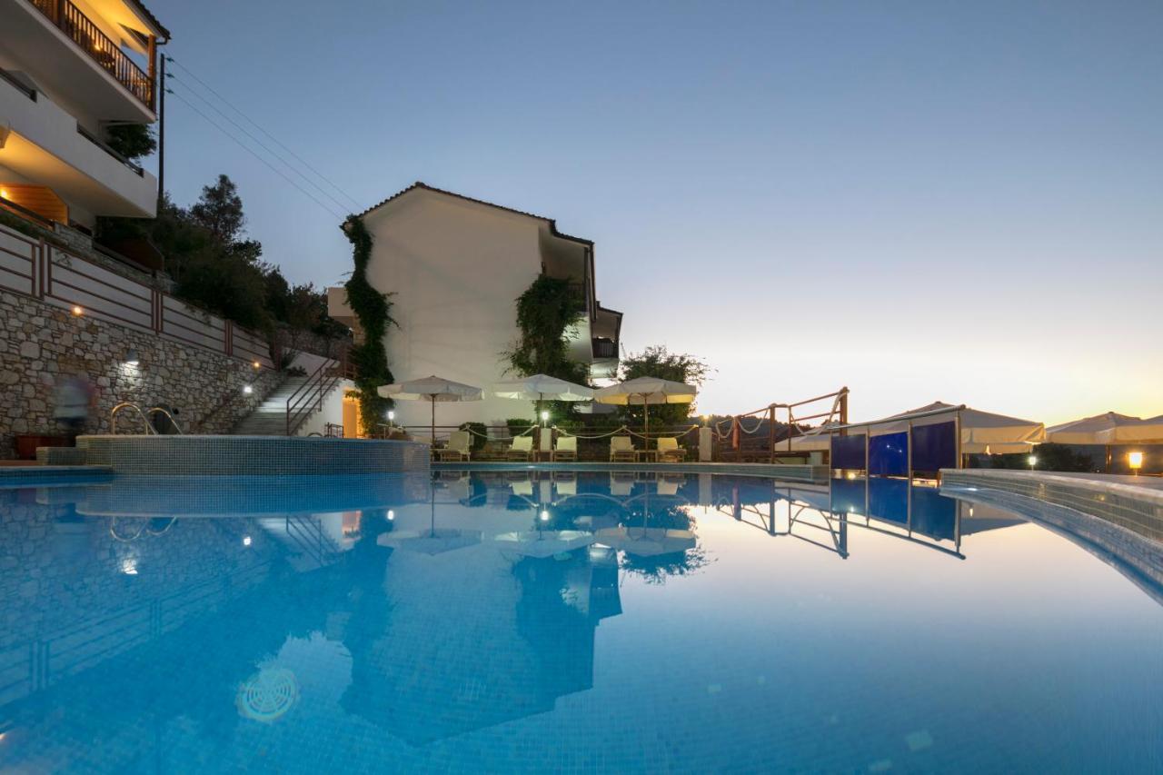 Magic Hotel Ая-Параскеві Екстер'єр фото